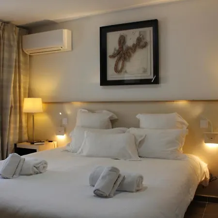 Apartament Inaya