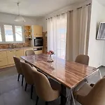 Inaya Διαμέρισμα